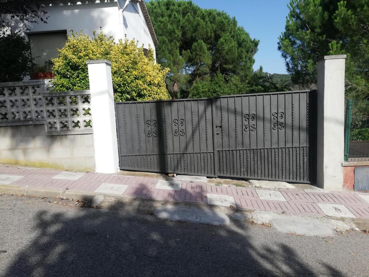 Apartamento Loft, Jardin Y Piscina Privada Romanyá de la Selva Kültér fotó