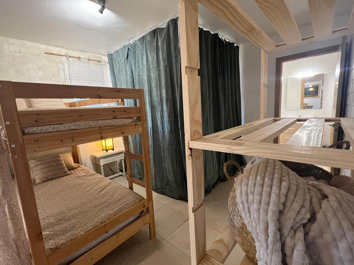 Apartamento Loft, Jardin Y Piscina Privada Romanyá de la Selva Kültér fotó