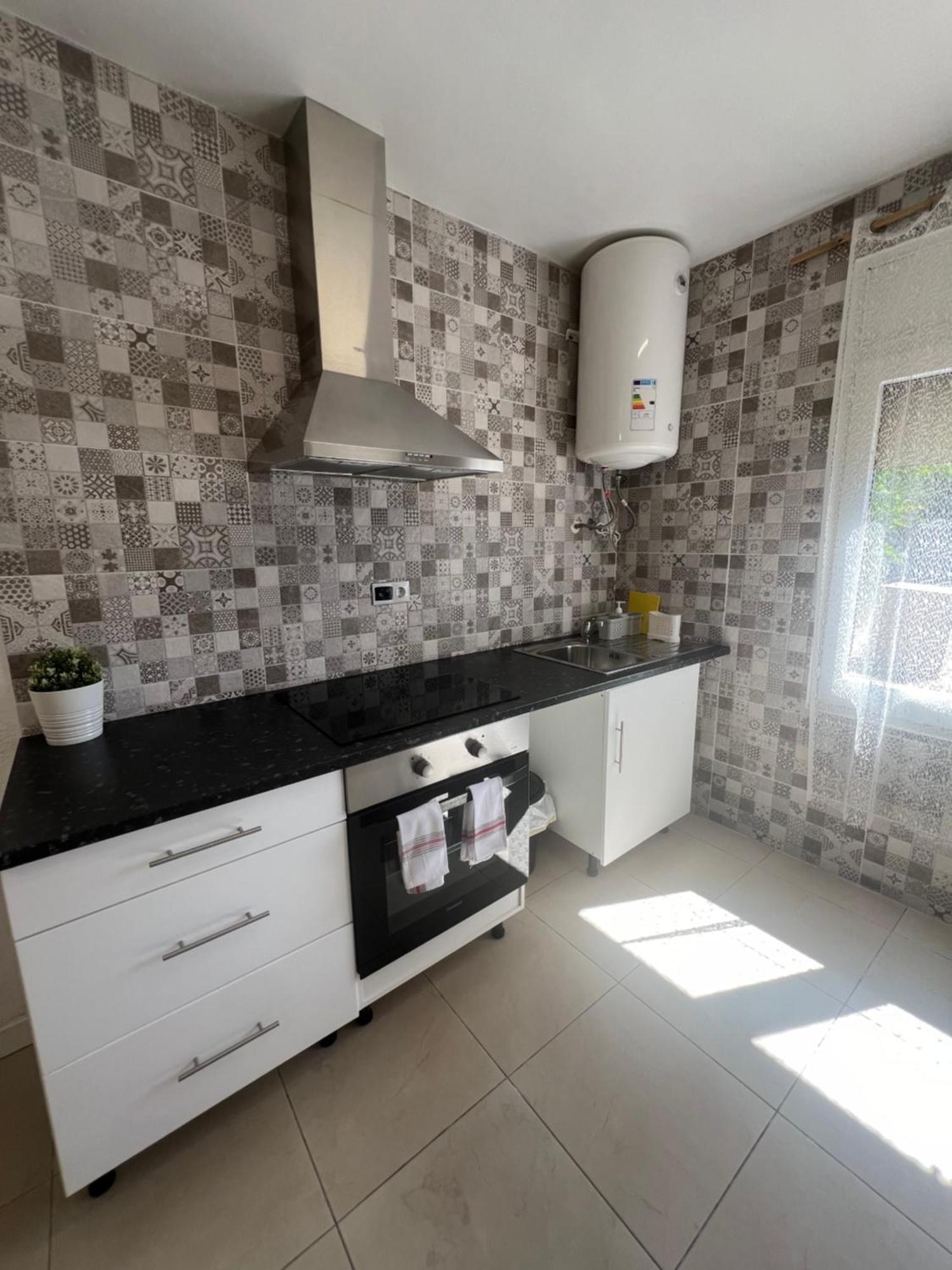 Apartamento Loft, Jardin Y Piscina Privada Romanyá de la Selva Kültér fotó